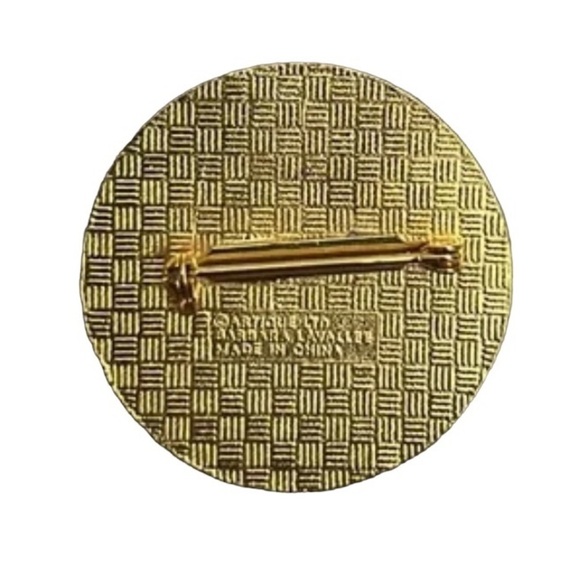 80s B Lavallee Multicolor Enamel Muskox Head Swimming Fish Brooch Inuit Inspired - Picture 3 of 5